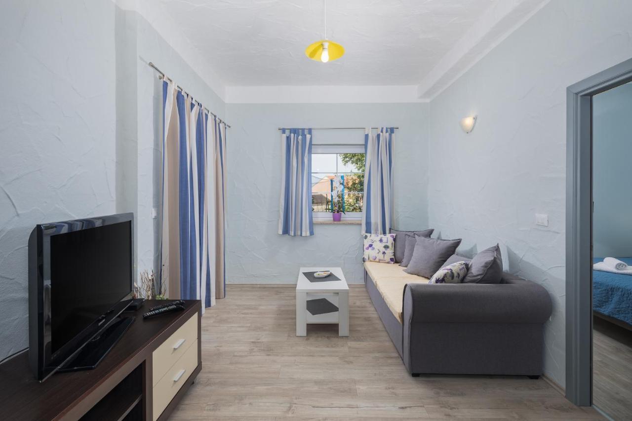 Mario Apartment Porec Exterior photo